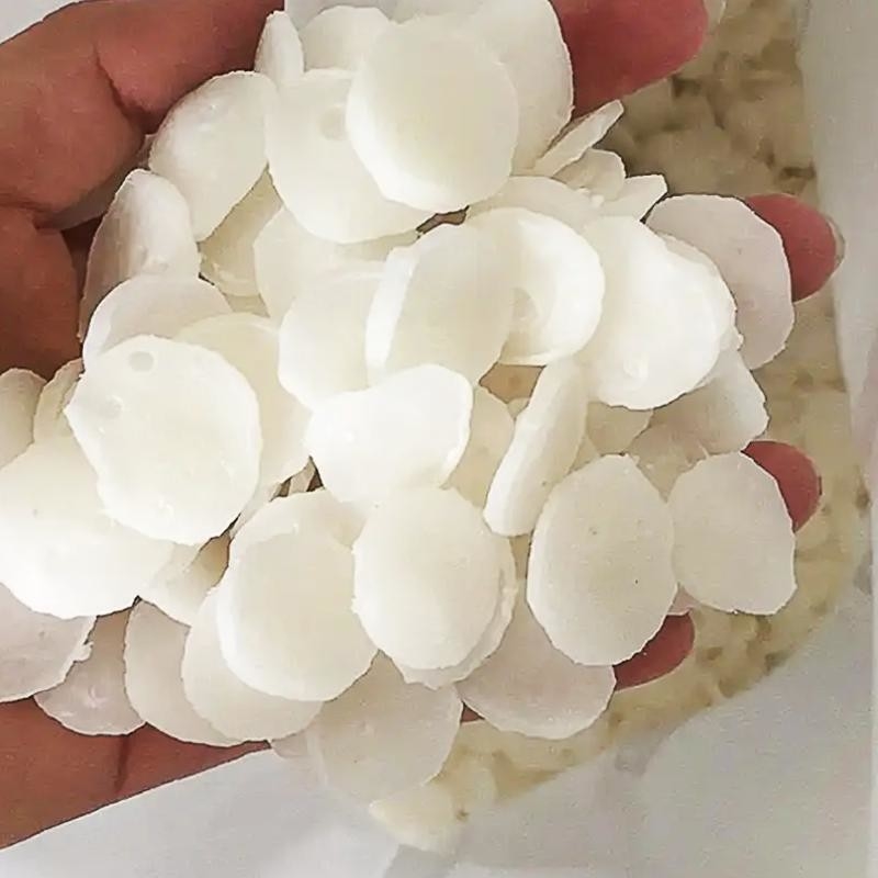 CSM Hypalon Chlorosulfonatedのポリエチレンのゴム製薄黄色の色
